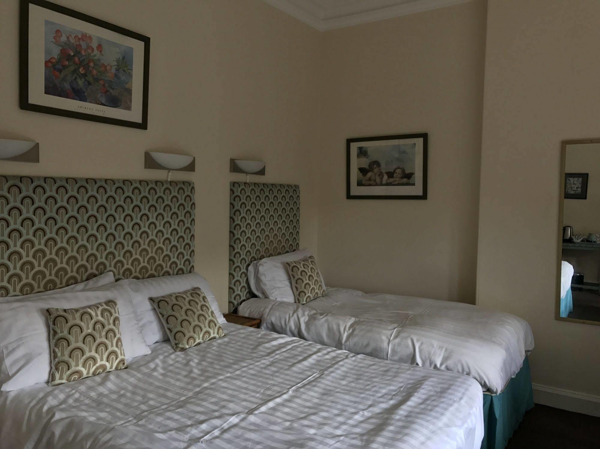 Canadale Guest House EDI Kültér fotó