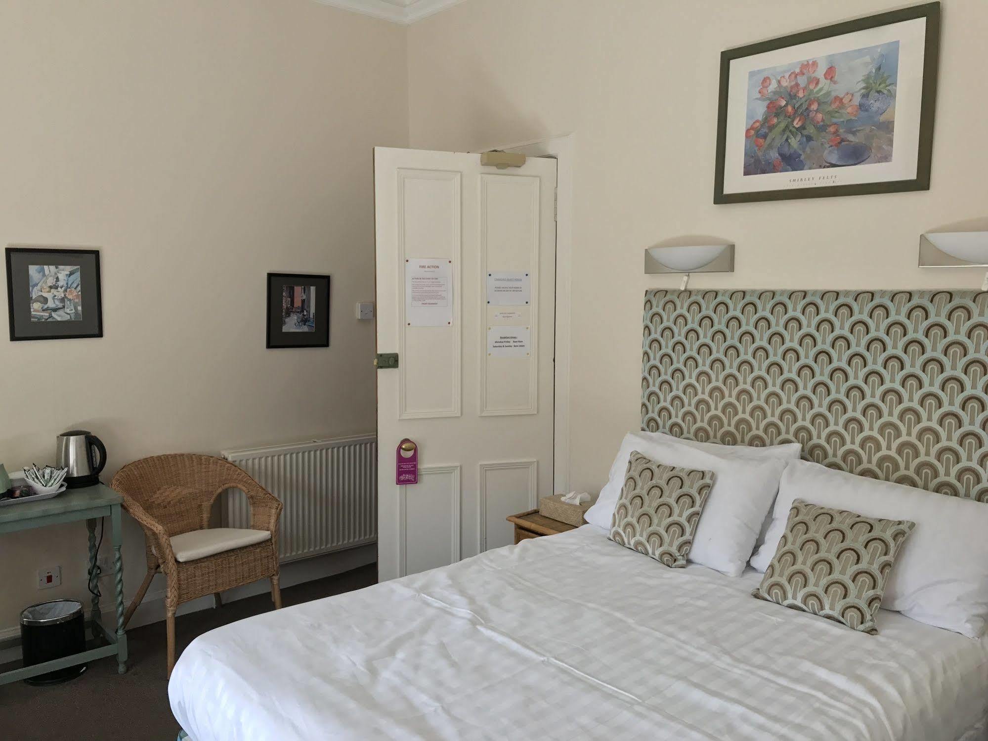 Canadale Guest House EDI Kültér fotó